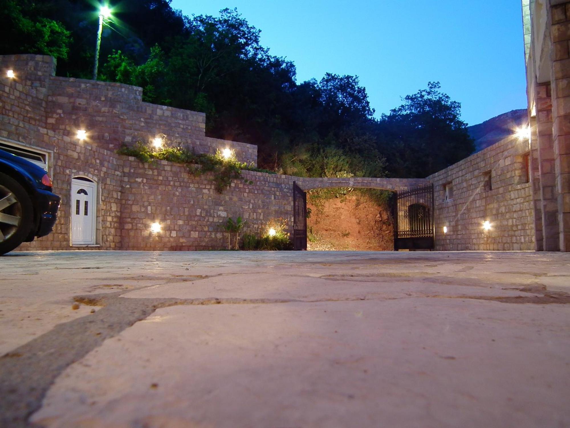 Petrovac Castellamare Residence מראה חיצוני תמונה