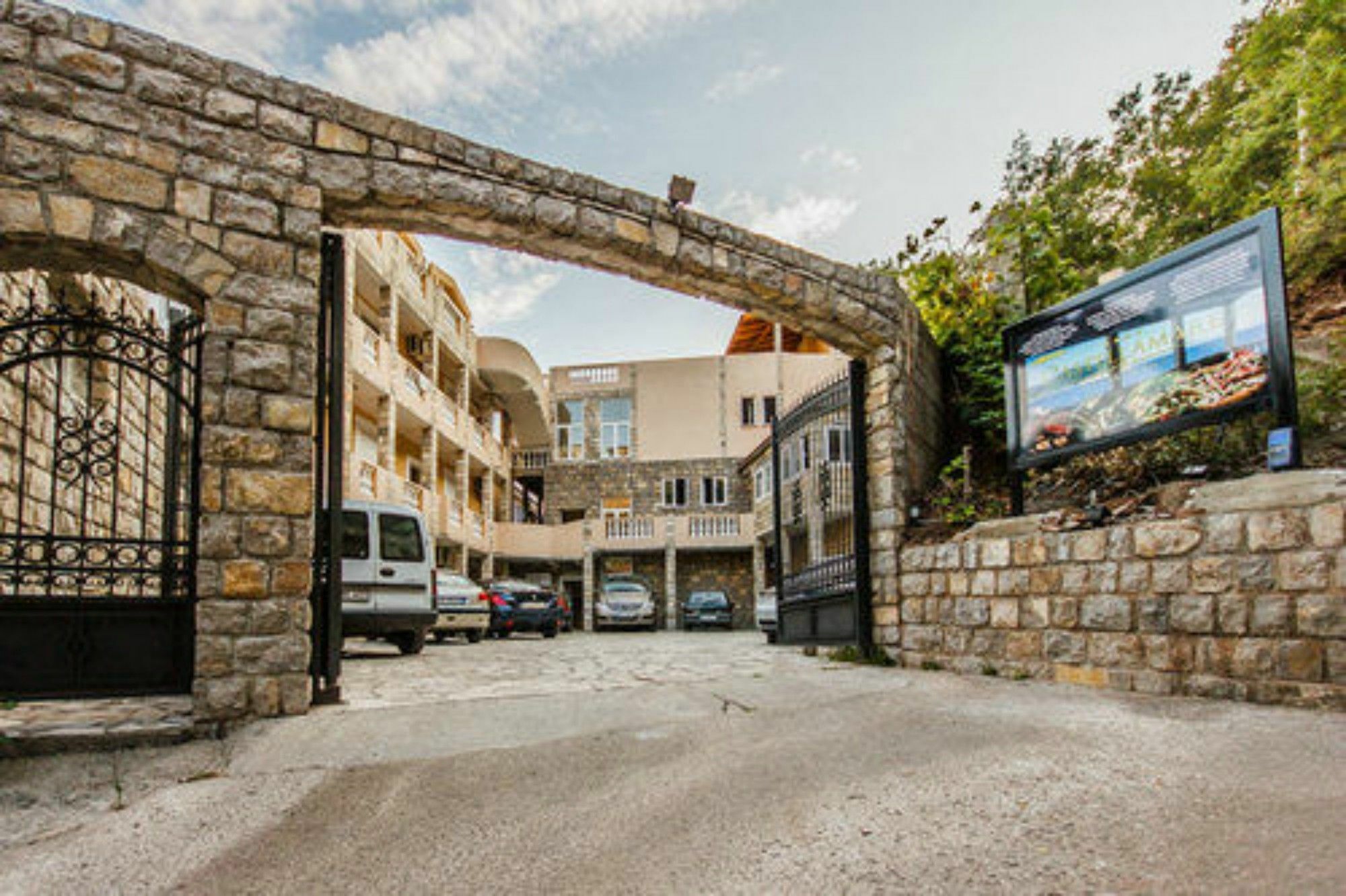 Petrovac Castellamare Residence מראה חיצוני תמונה
