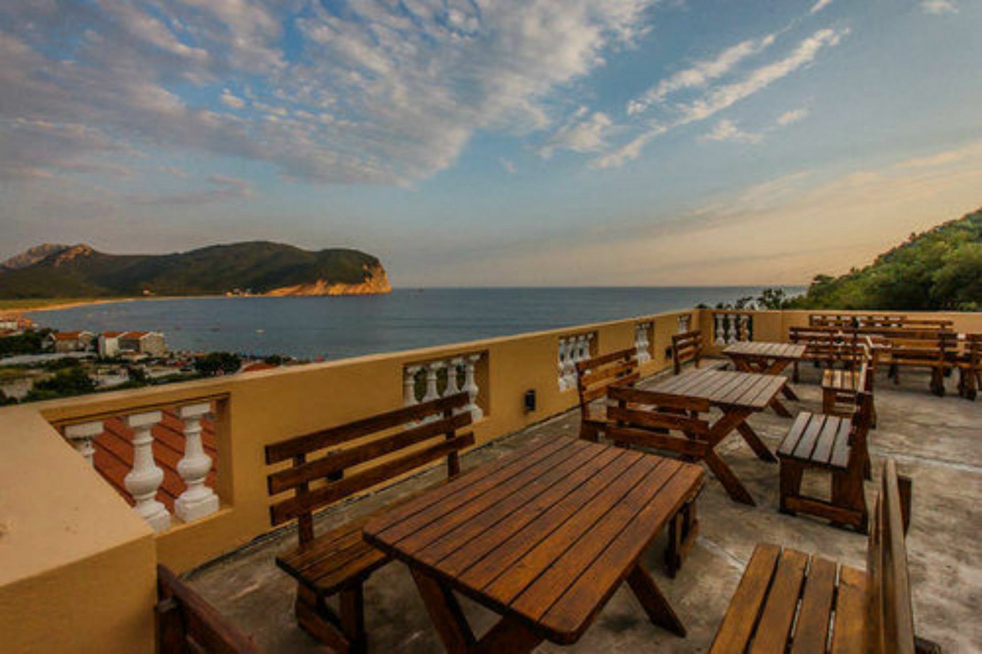 Petrovac Castellamare Residence מראה חיצוני תמונה