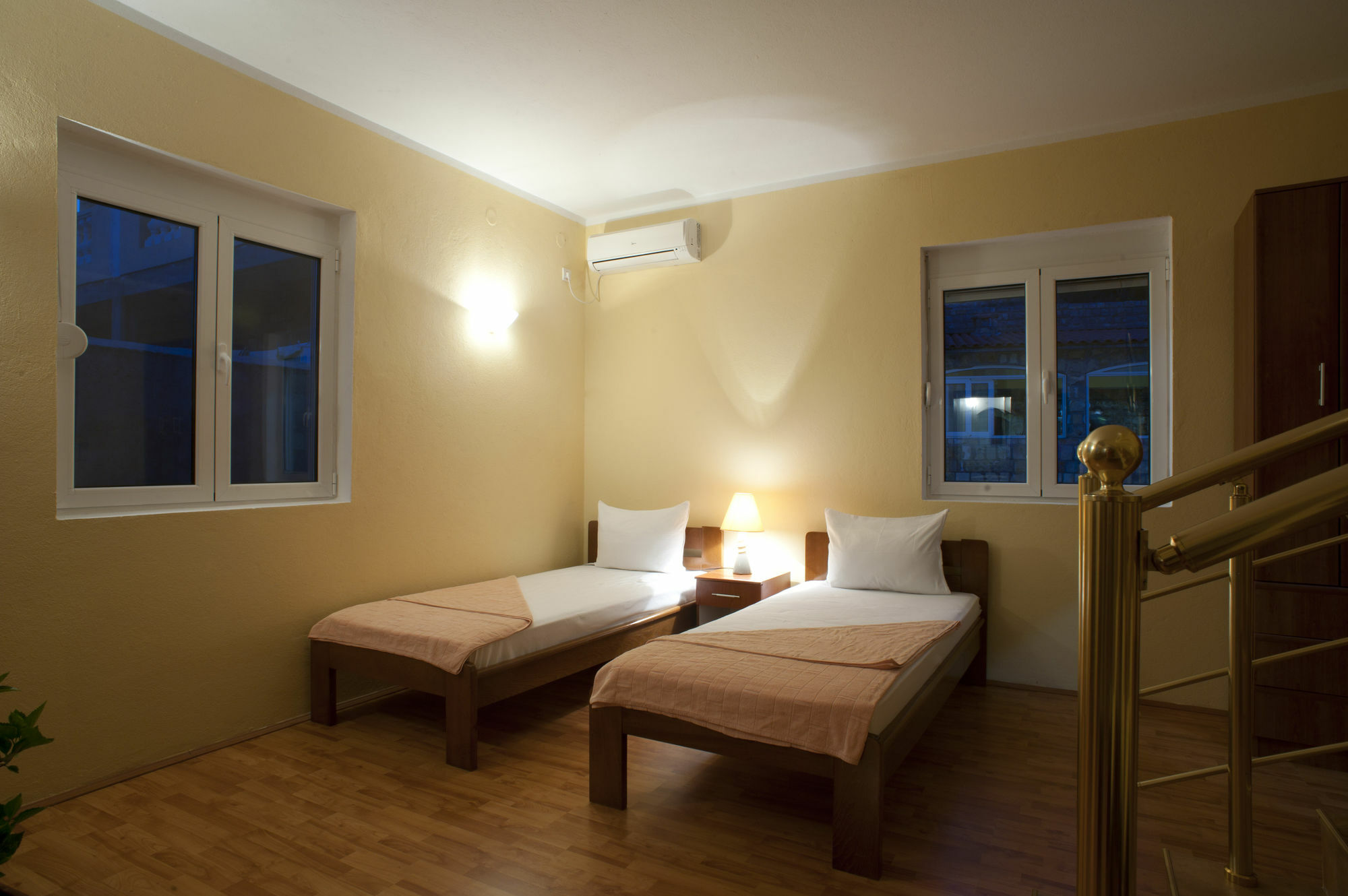 Petrovac Castellamare Residence מראה חיצוני תמונה