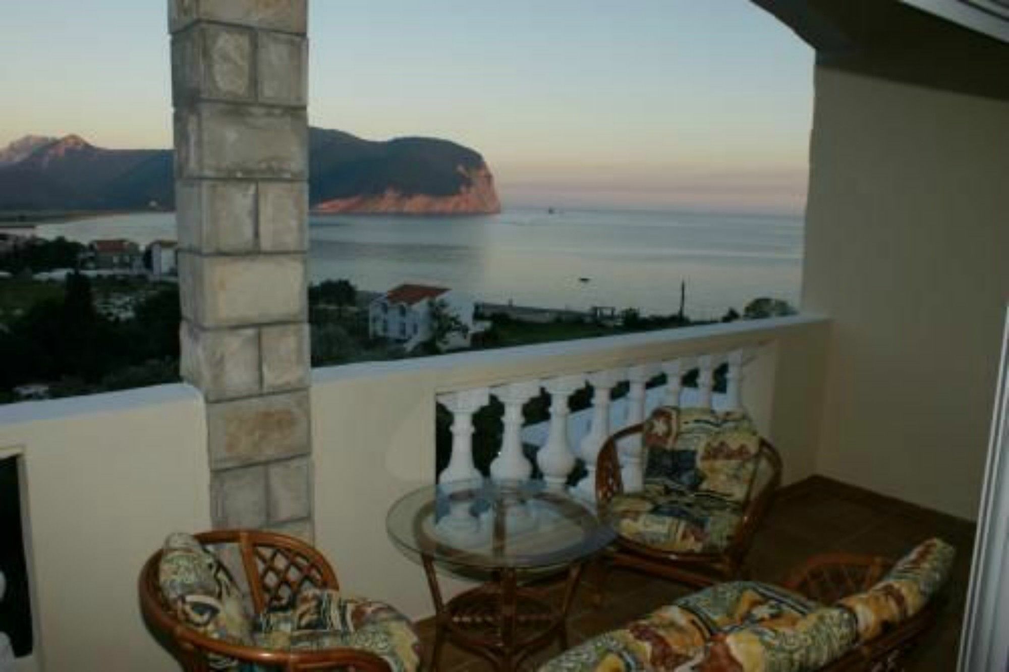 Petrovac Castellamare Residence מראה חיצוני תמונה