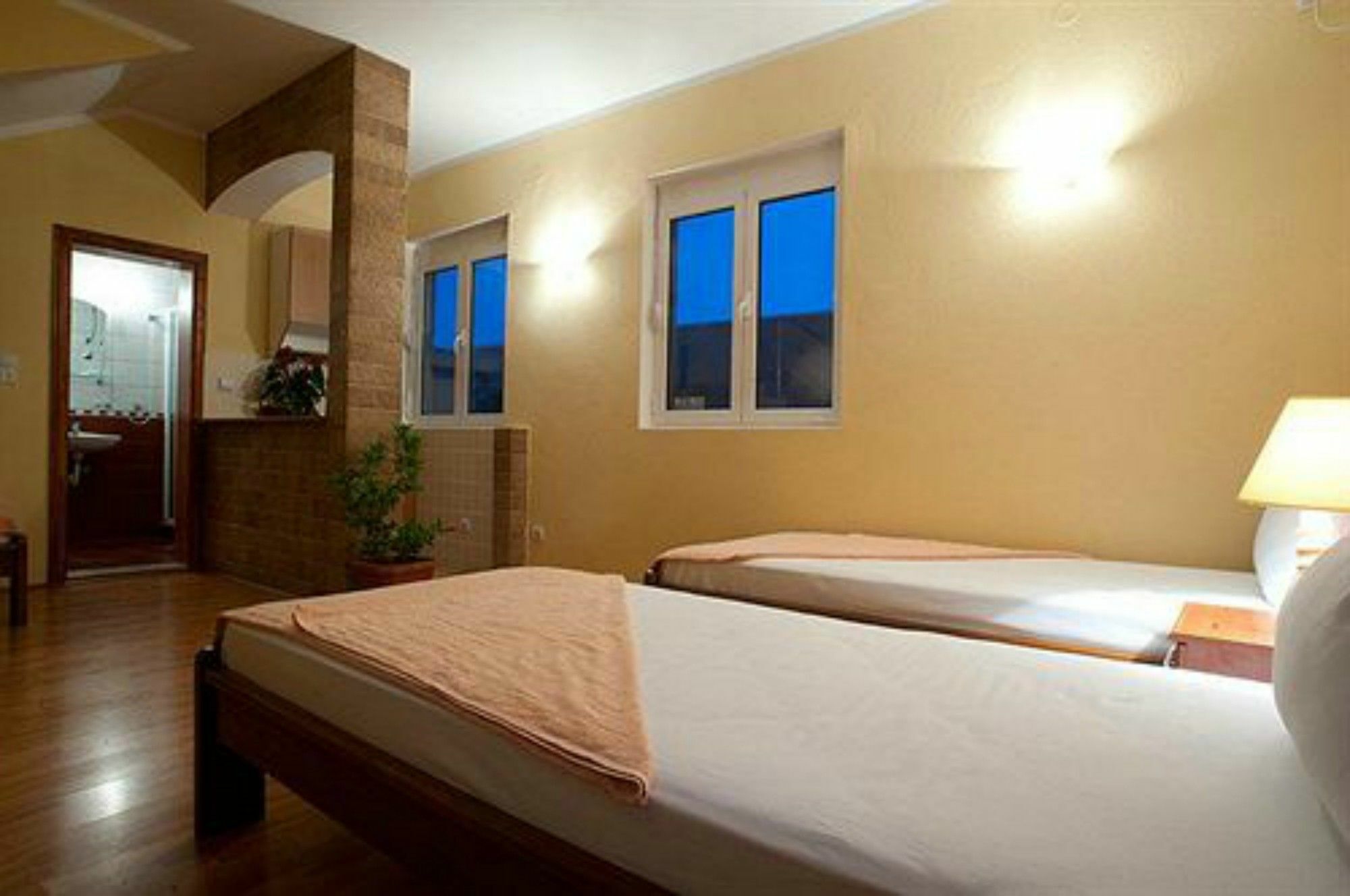 Petrovac Castellamare Residence מראה חיצוני תמונה